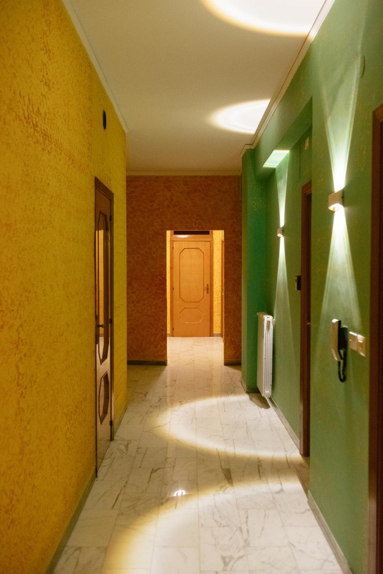 סלרנו Domus Aurea Relax Room מראה חיצוני תמונה