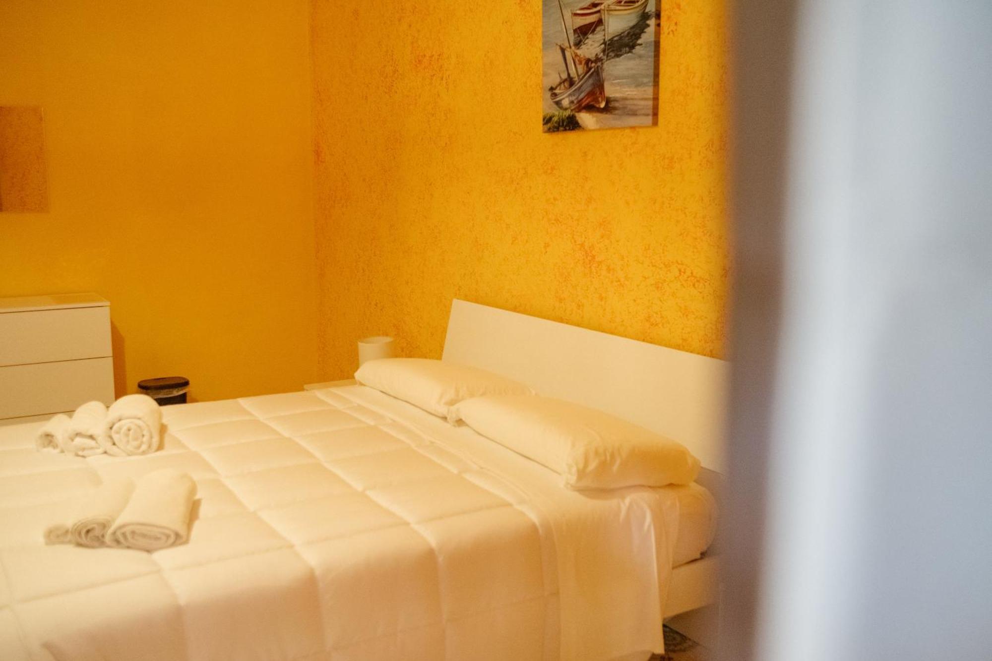 סלרנו Domus Aurea Relax Room מראה חיצוני תמונה