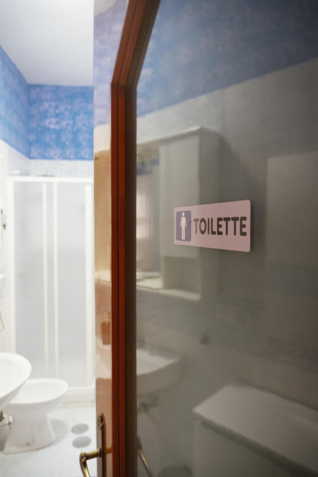 סלרנו Domus Aurea Relax Room מראה חיצוני תמונה