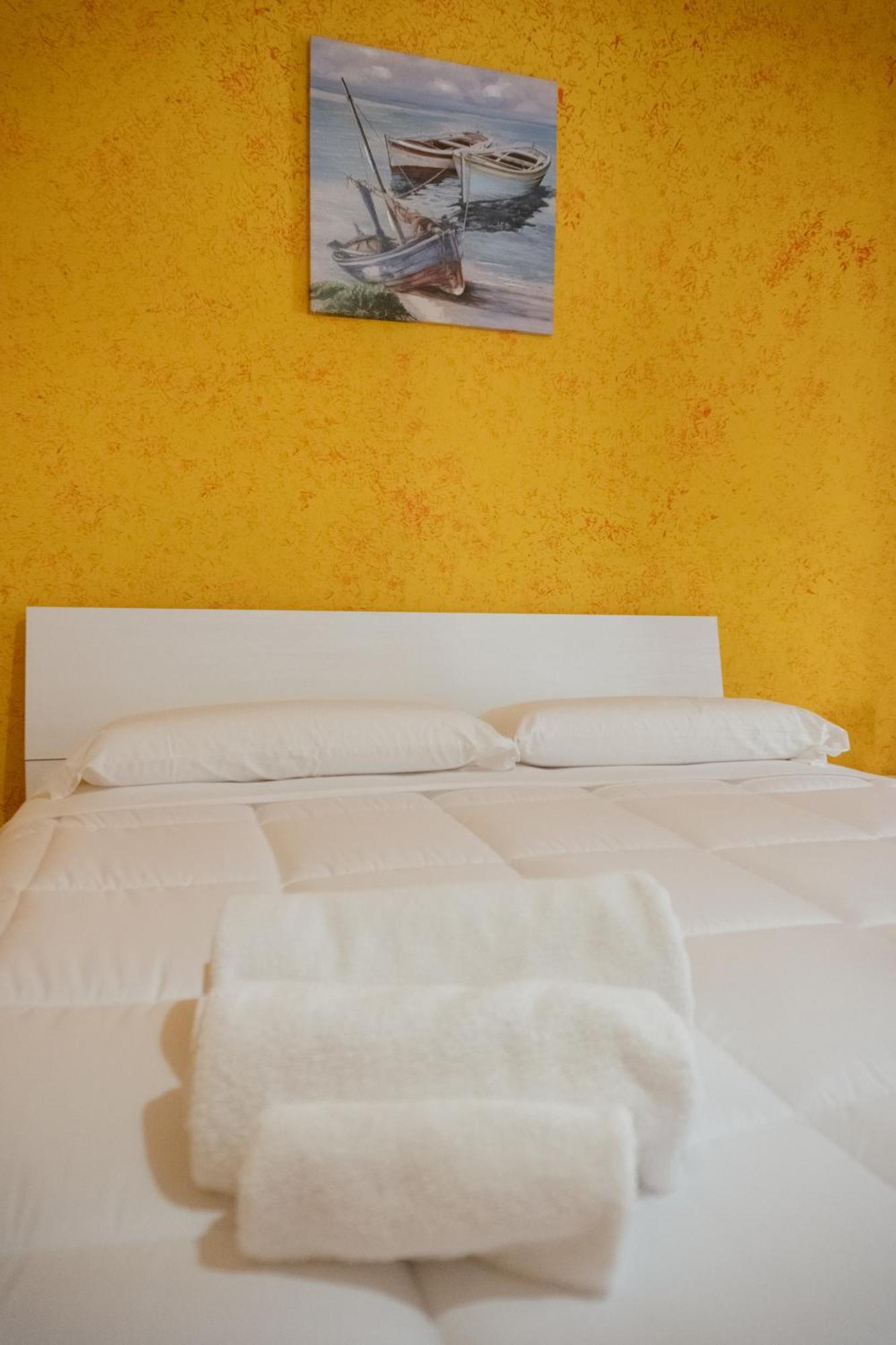 סלרנו Domus Aurea Relax Room מראה חיצוני תמונה